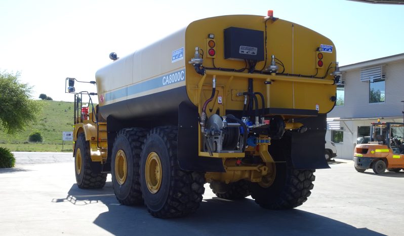 CAT 740 Curry Supply Co CA8000C Water Tank full